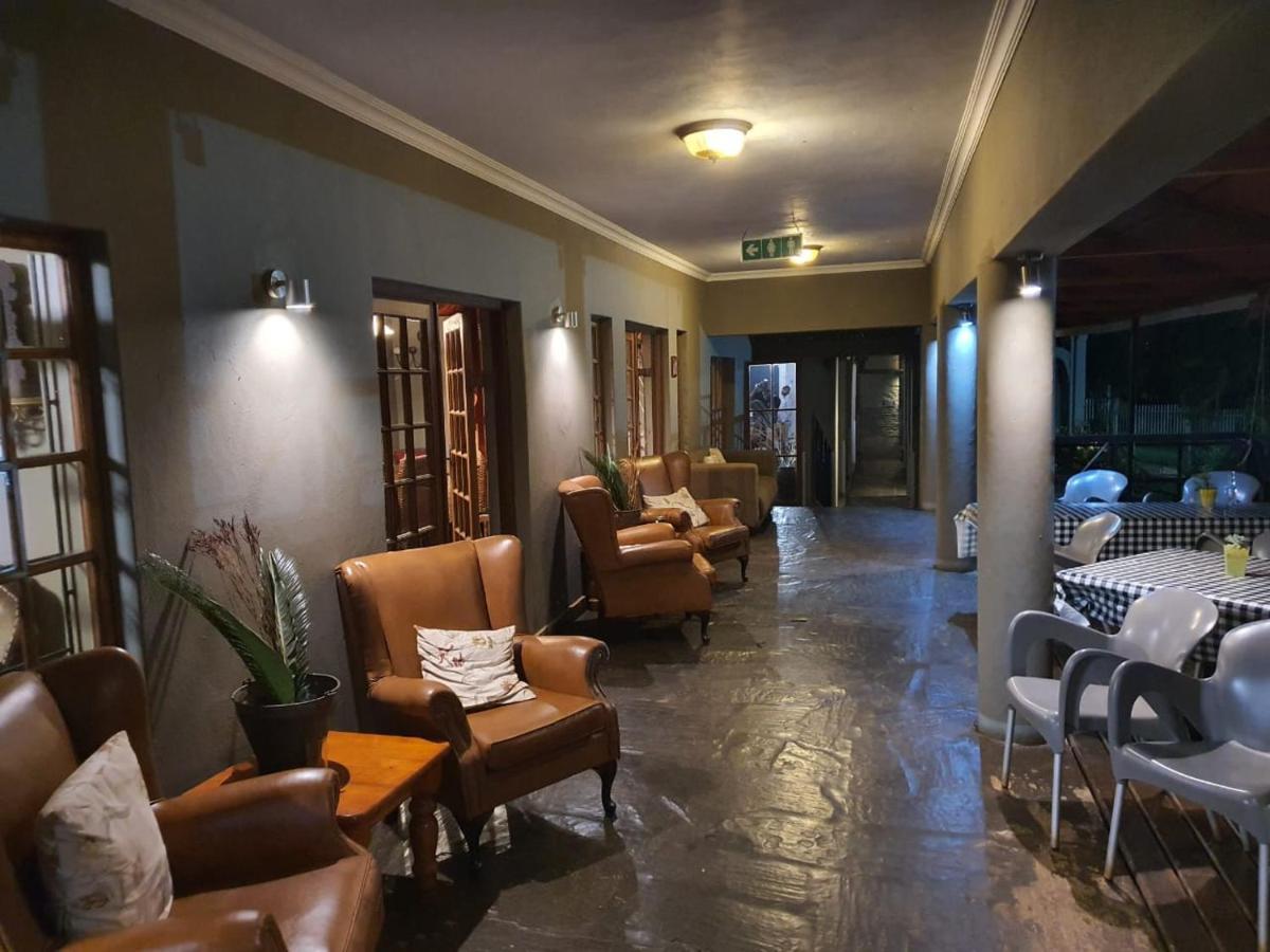 Villa Paradiso Хартбееспоорт Екстериор снимка